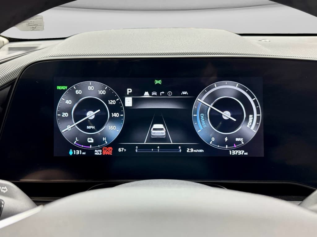 2023 Kia Niro EV view 10