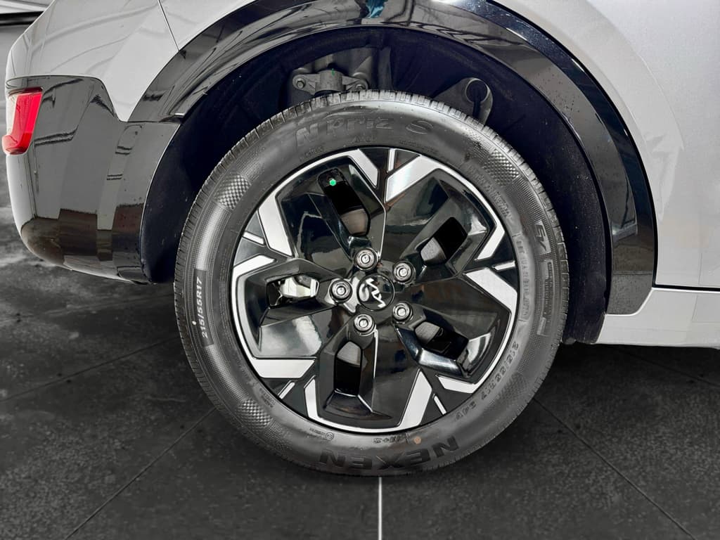 2023 Kia Niro EV view 38