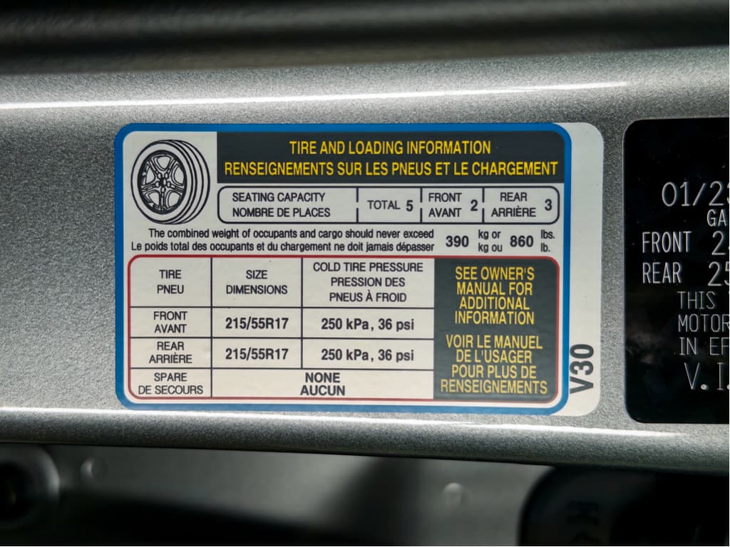 2023 Kia Niro EV view 31