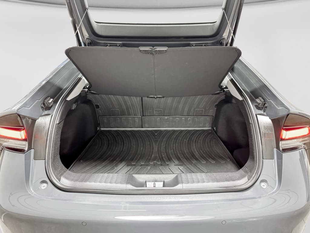 2024 Toyota Prius Prime view 21