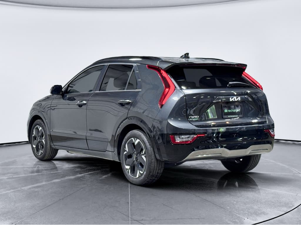 2023 Kia Niro EV view 2