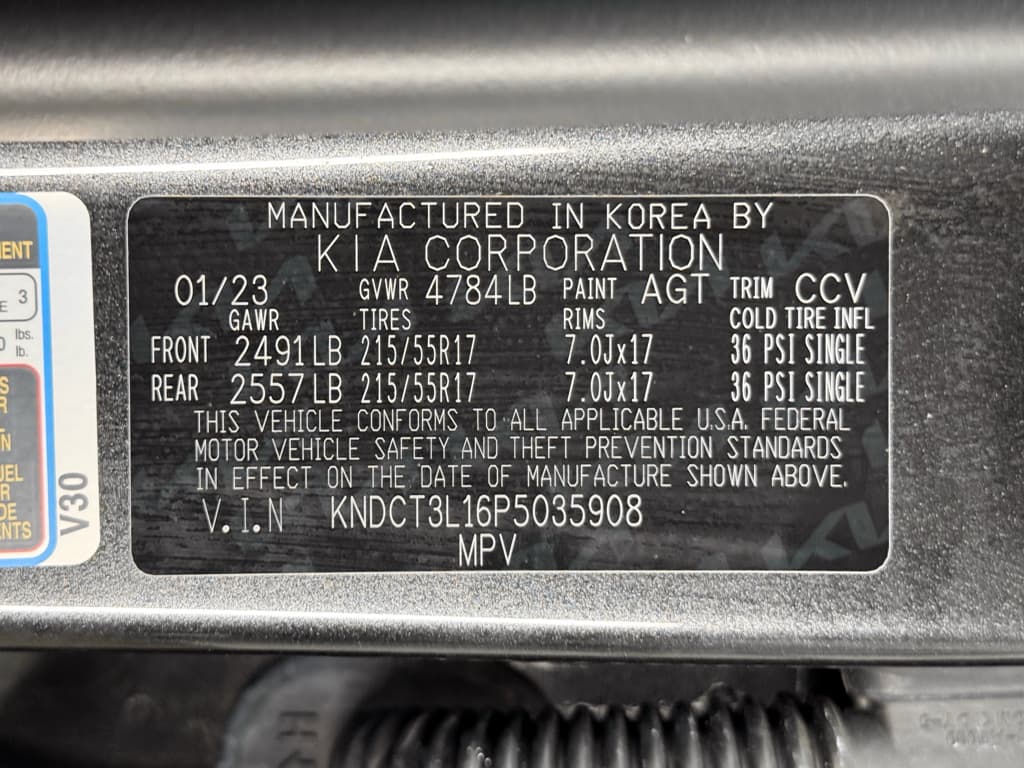 2023 Kia Niro EV view 30