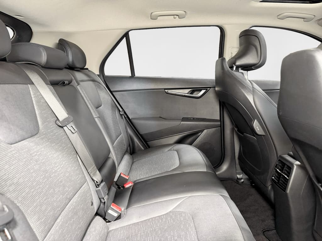 2023 Kia Niro EV view 23