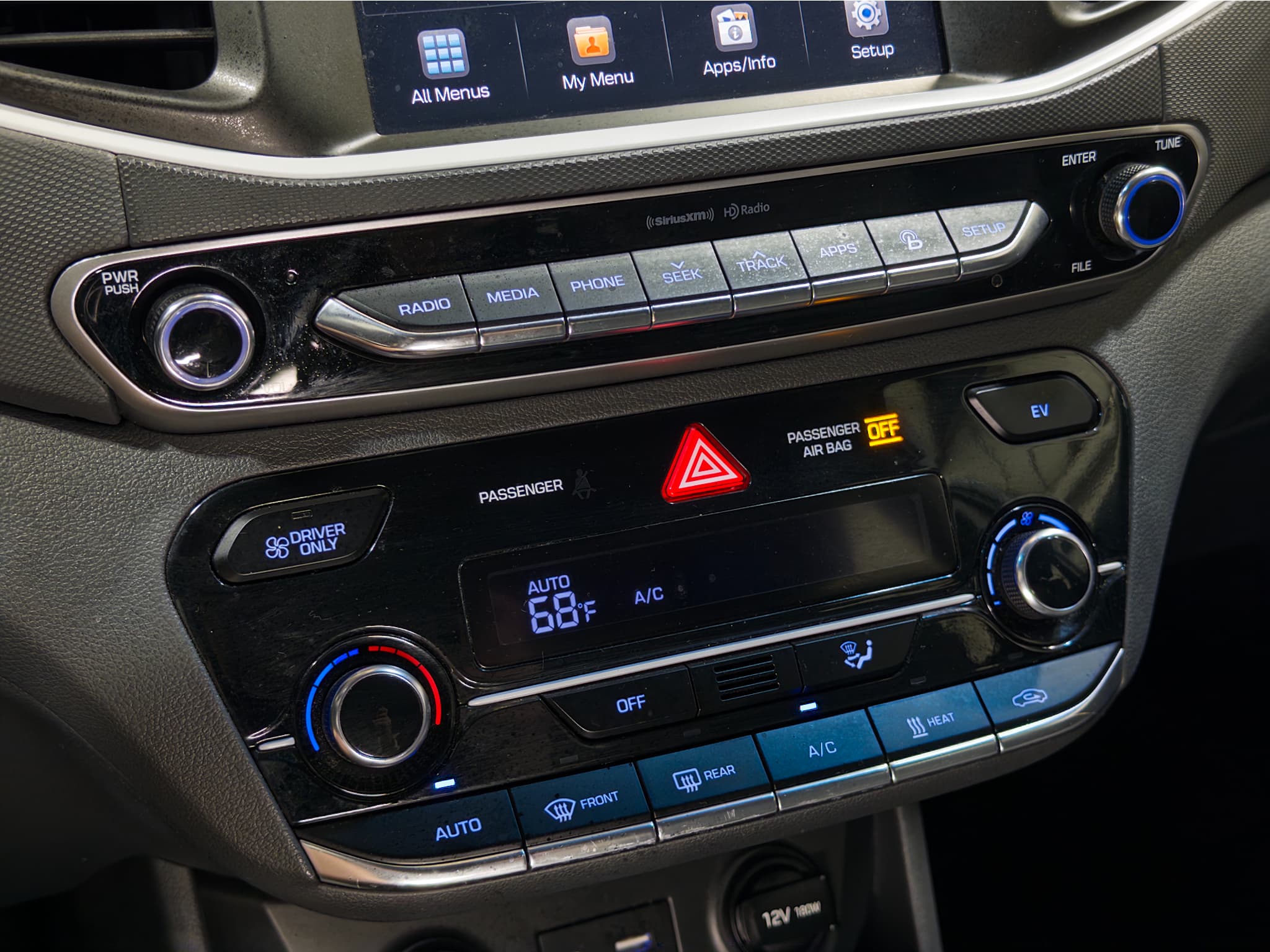 2019 Hyundai IONIQ Electric view 17