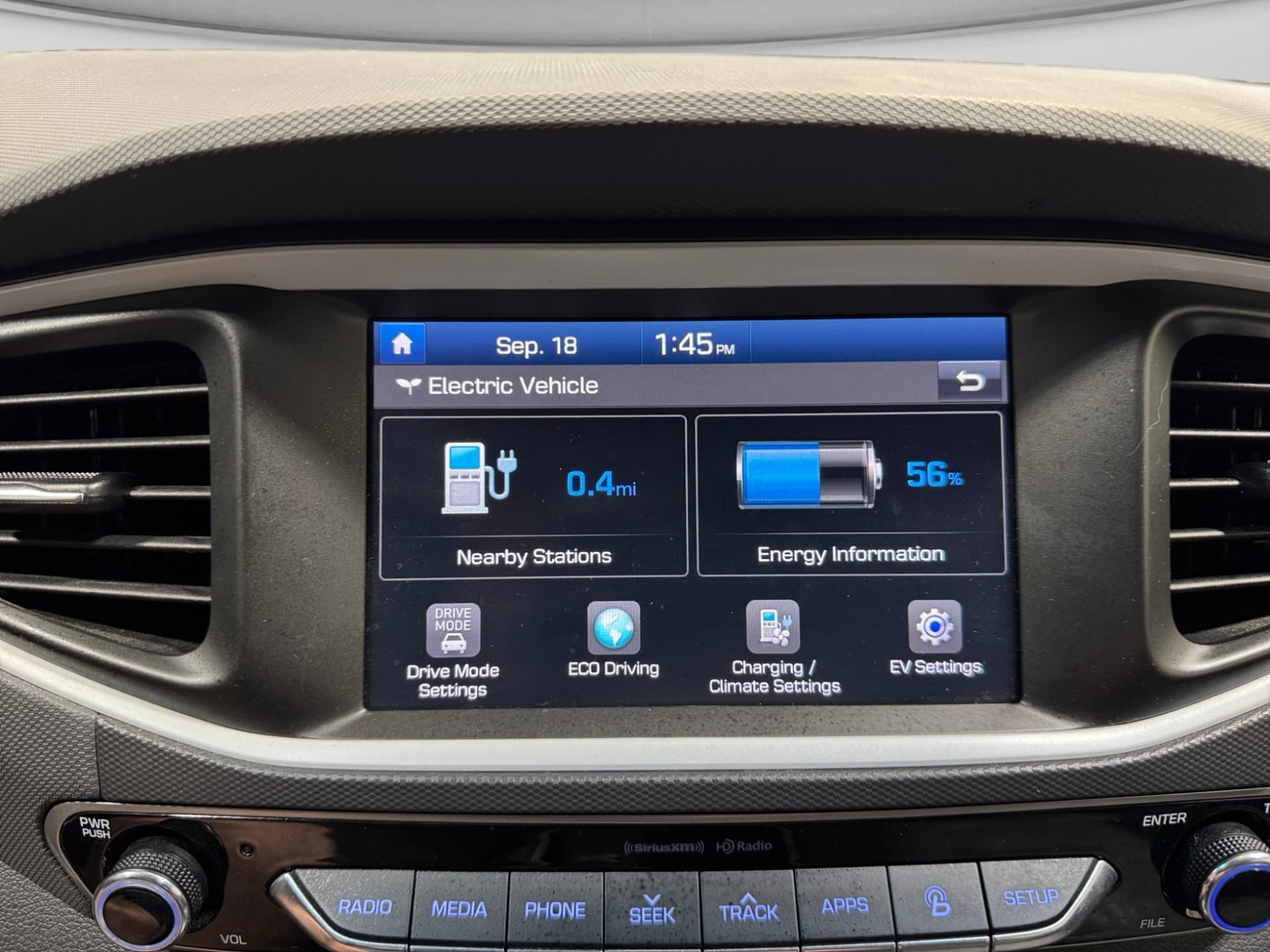 2019 Hyundai IONIQ Electric view 14
