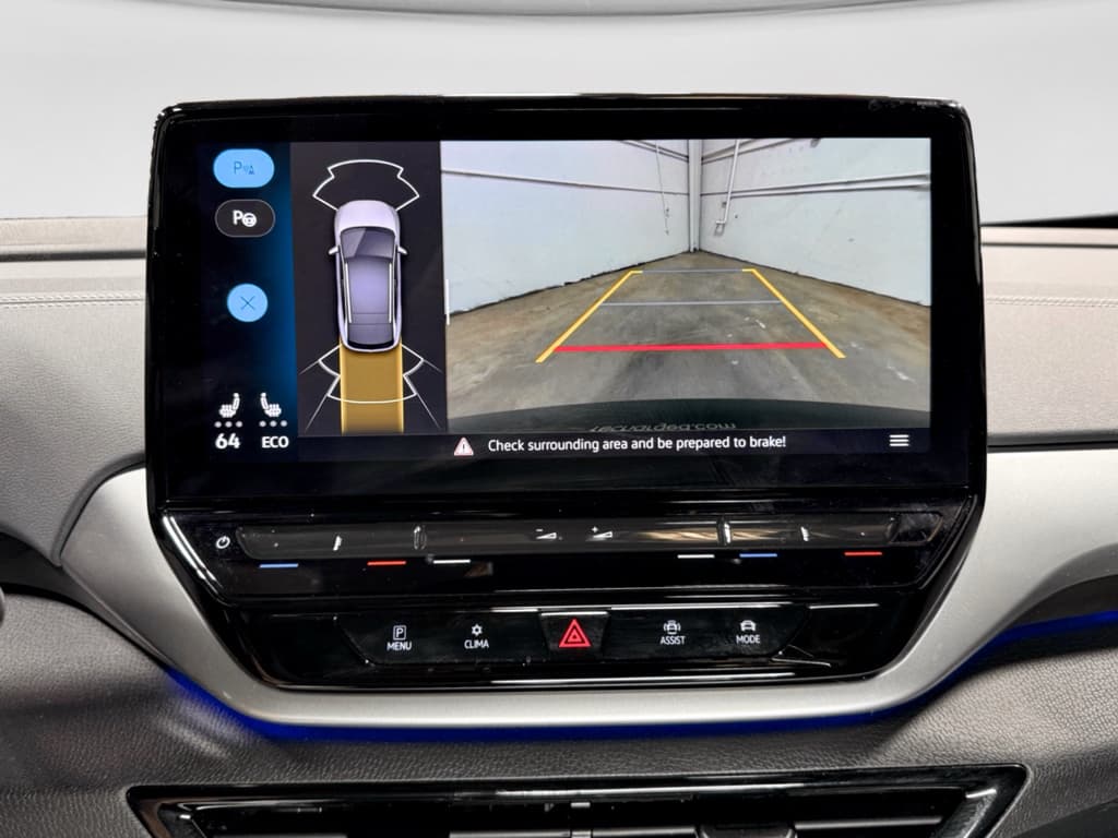 2023 Volkswagen ID.4 view 15