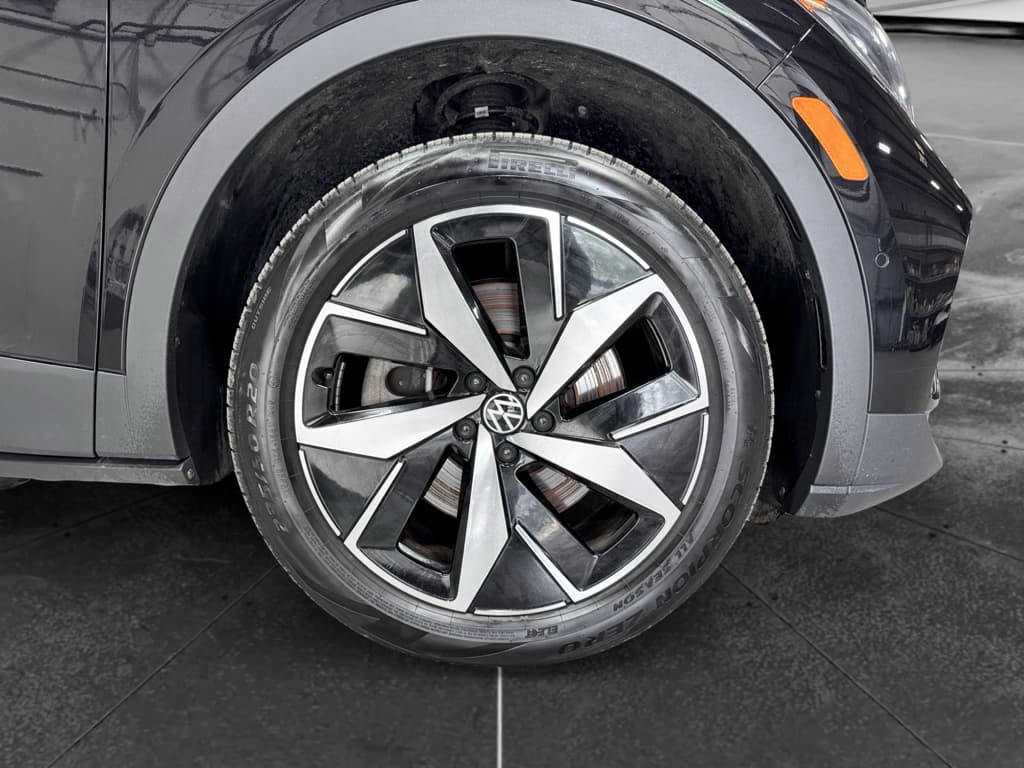 2023 Volkswagen ID.4 view 34