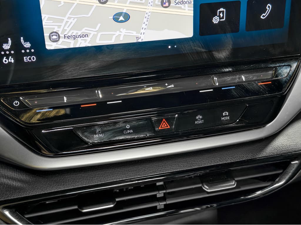 2023 Volkswagen ID.4 view 16