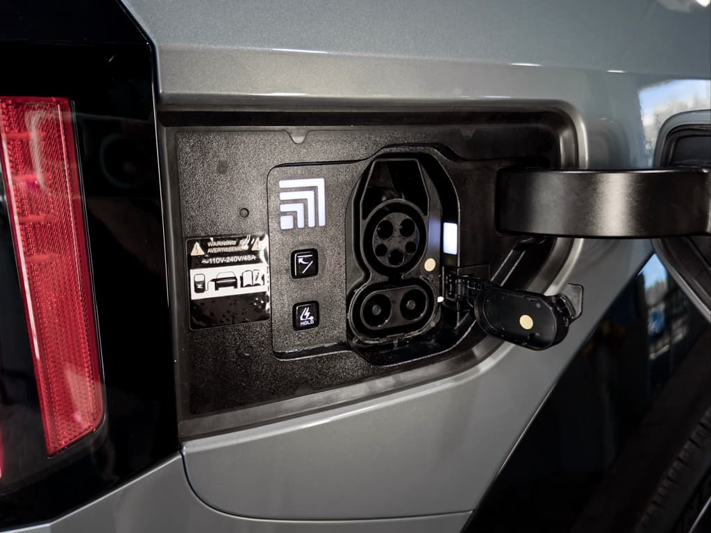 2024 Kia EV9 view 5