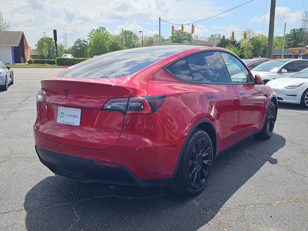2020 Tesla Model Y view 3