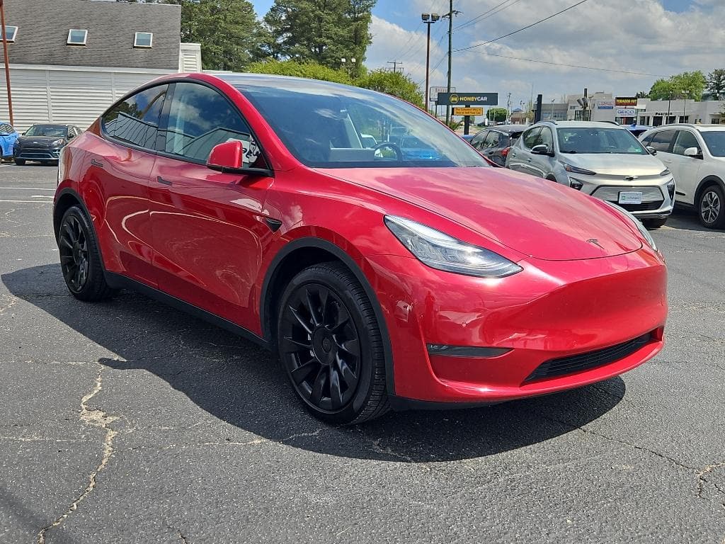 2020 Tesla Model Y view 4
