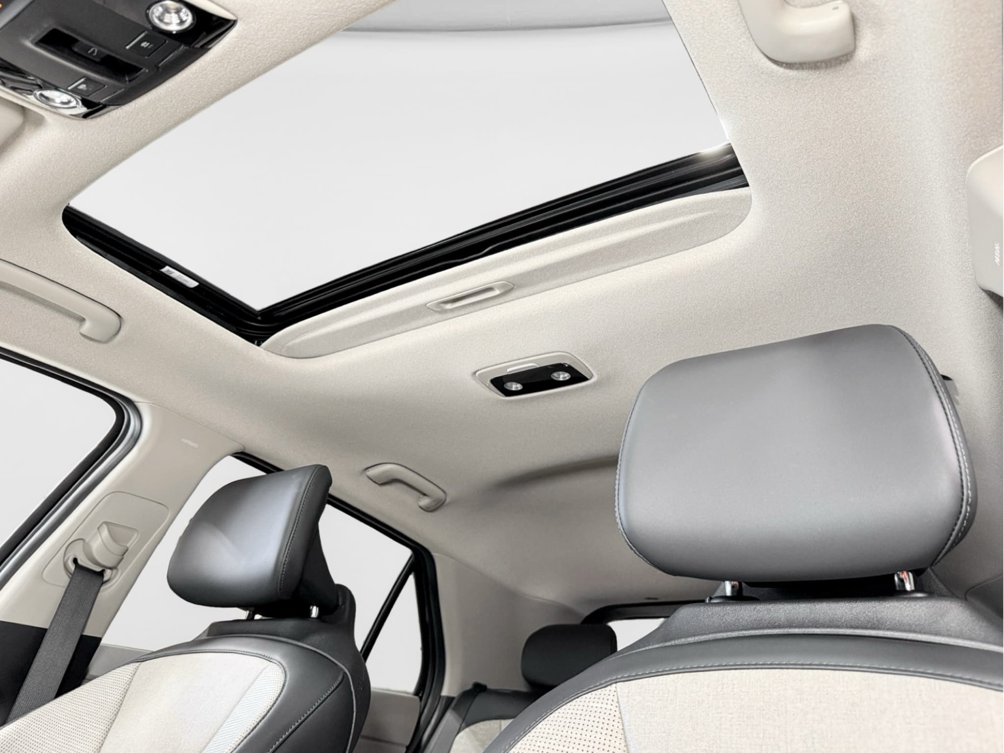 2023 Kia Niro EV view 24