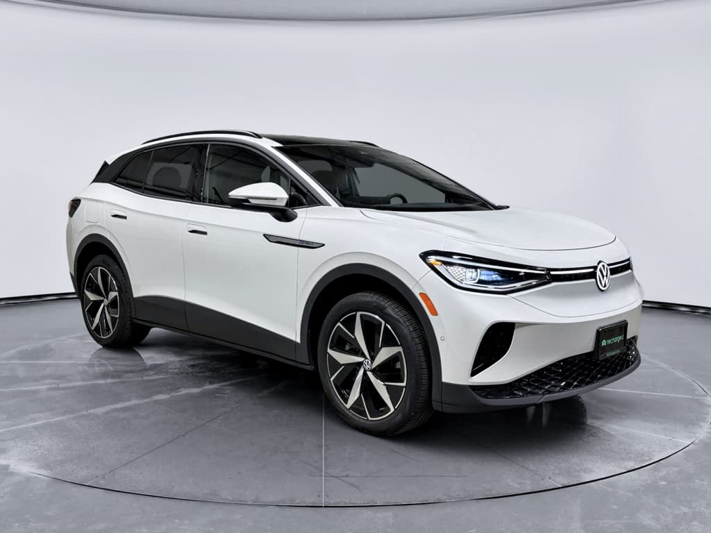 2023 Volkswagen ID.4 view 4