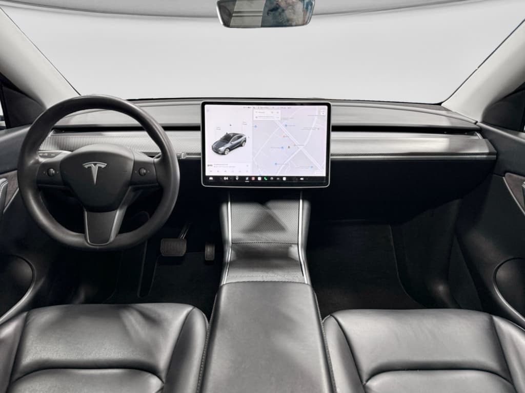 2020 Tesla Model Y view 14
