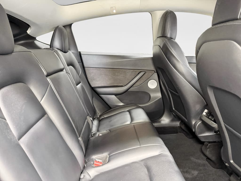 2020 Tesla Model Y view 20