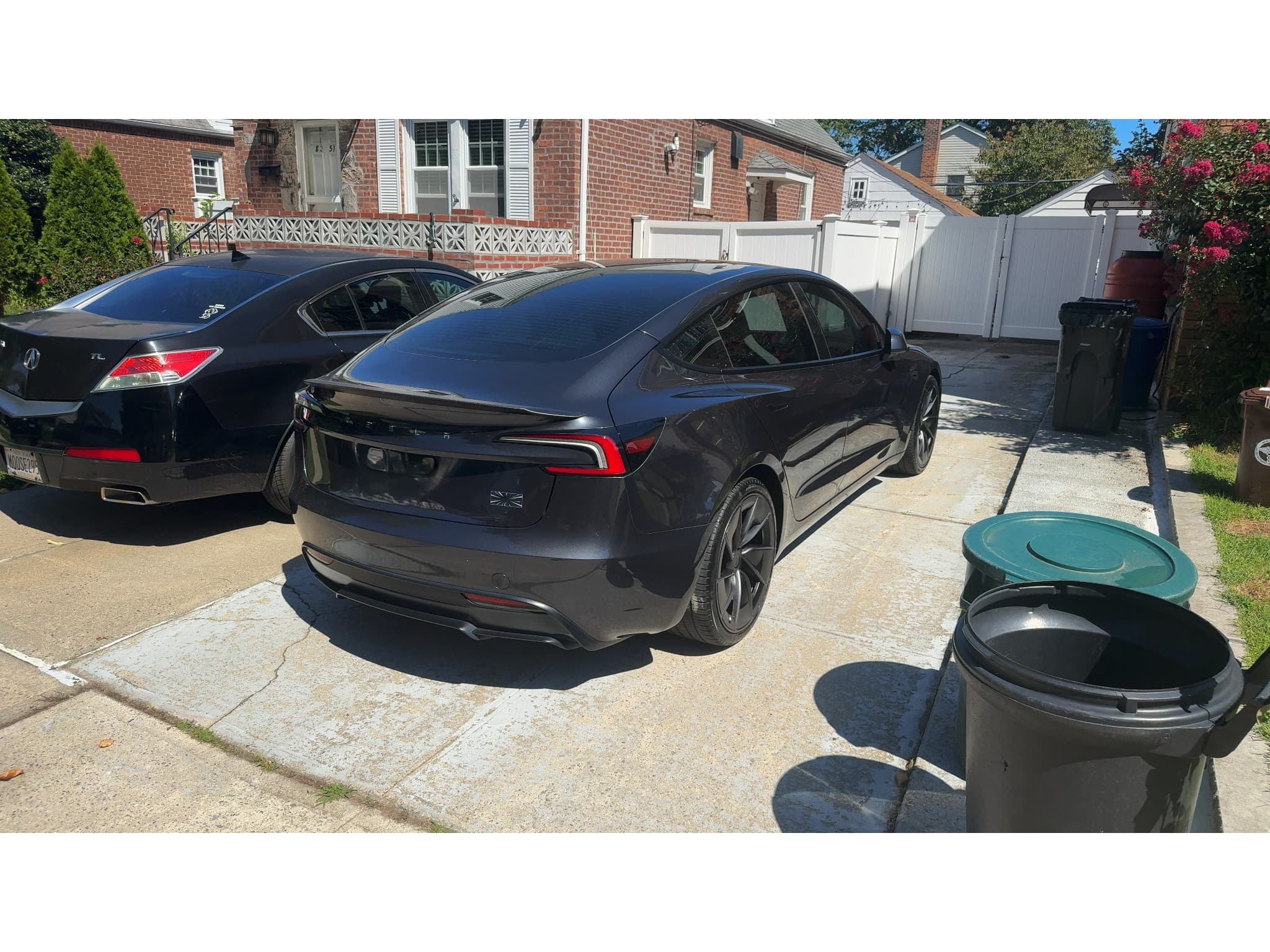2025 Tesla Model 3 view 5