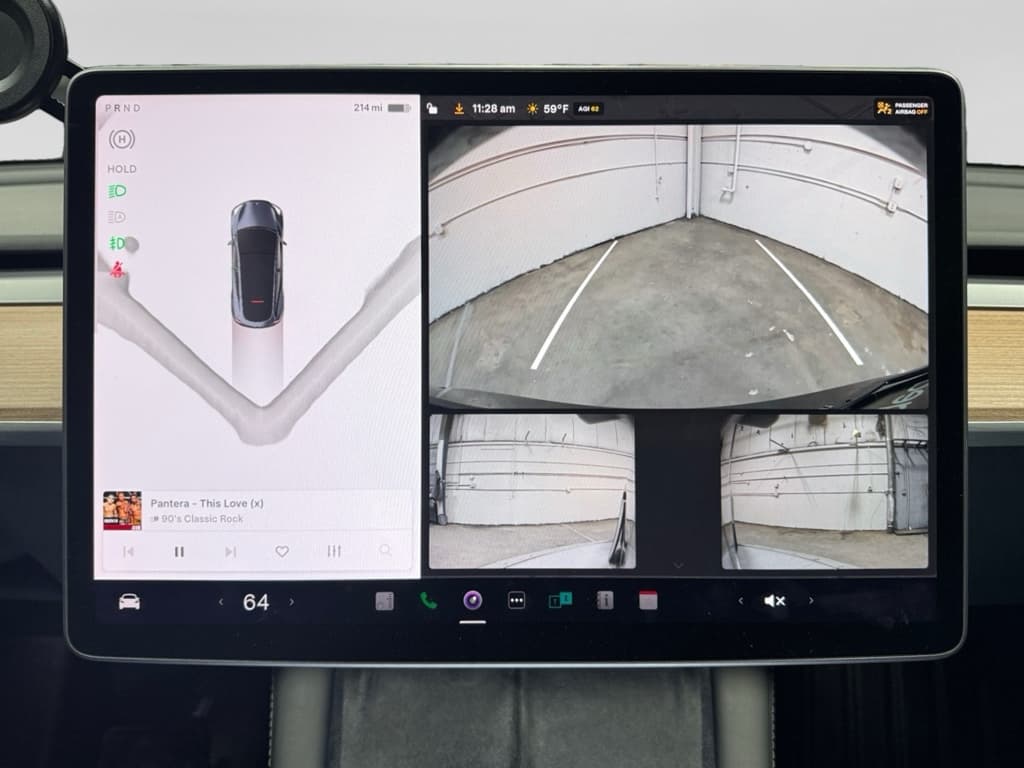 2023 Tesla Model Y view 13