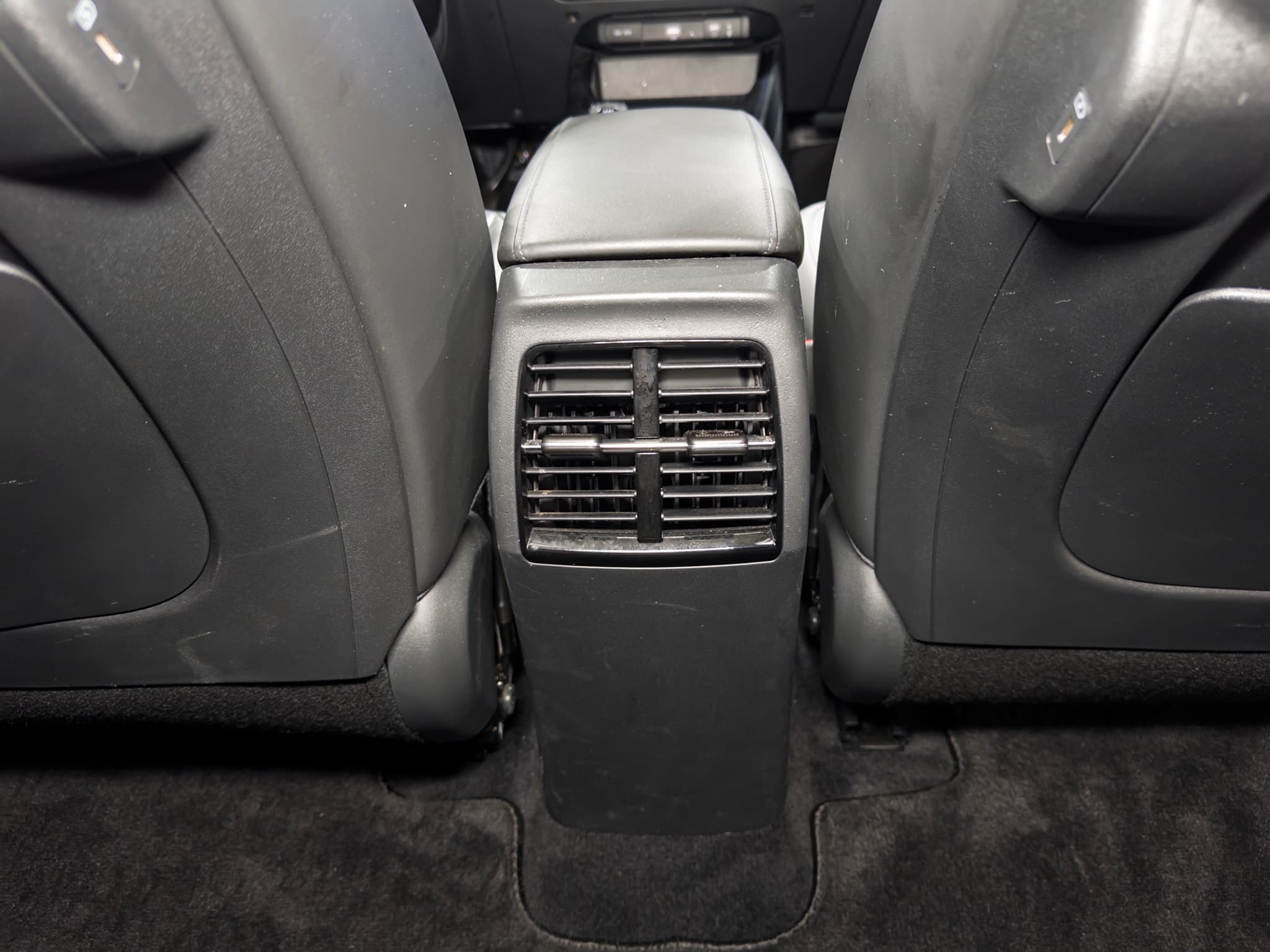 2023 Kia Niro EV view 21