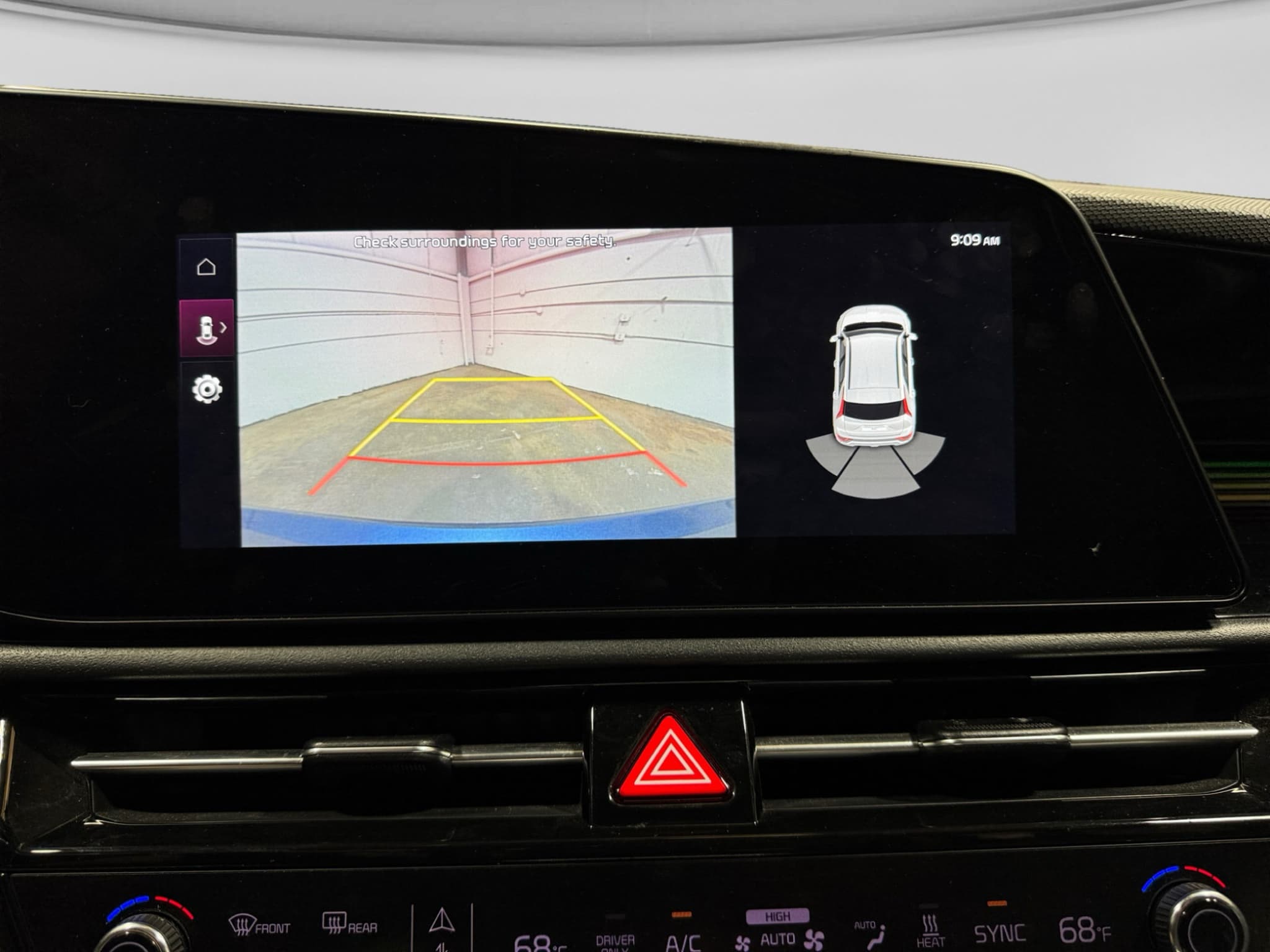 2023 Kia Niro EV view 14