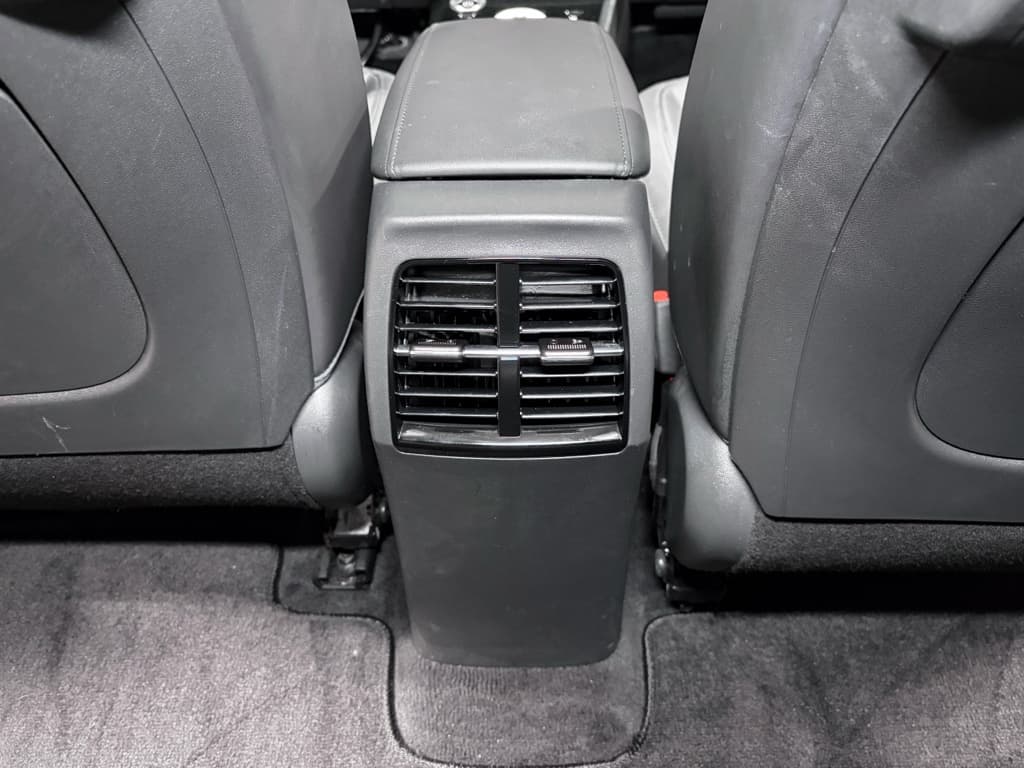 2023 Kia Niro EV view 21