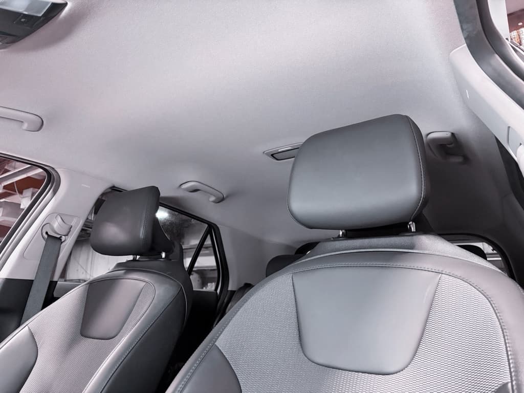 2023 Kia Niro EV view 24