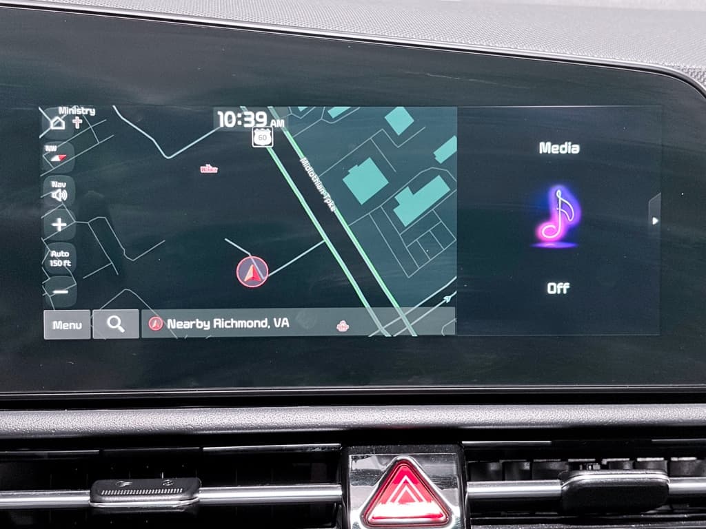 2023 Kia Niro EV view 11