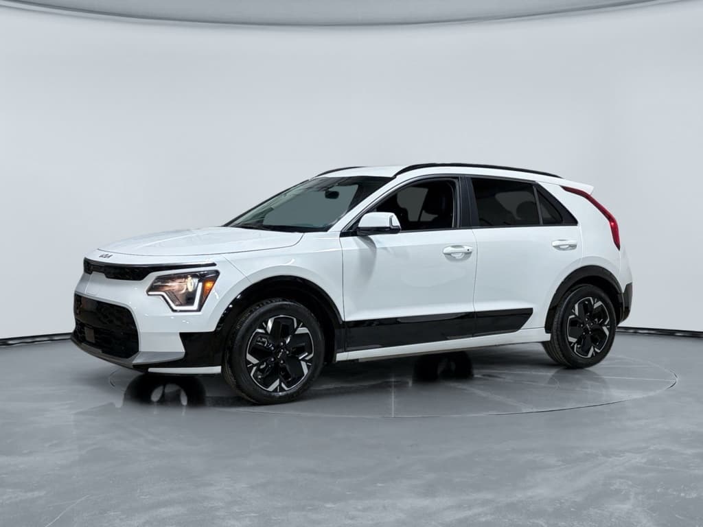 2023 Kia Niro EV view 1