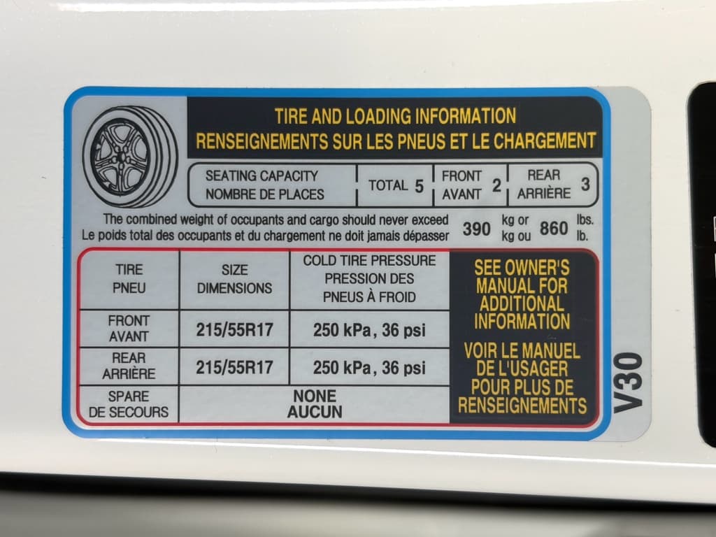 2023 Kia Niro EV view 30