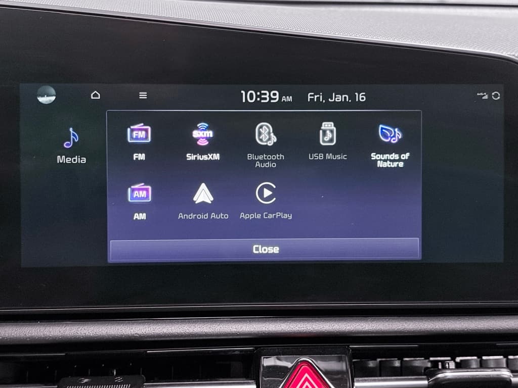 2023 Kia Niro EV view 13