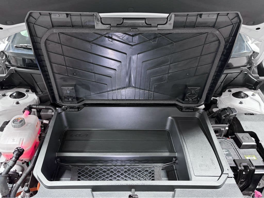 2023 Kia Niro EV view 26