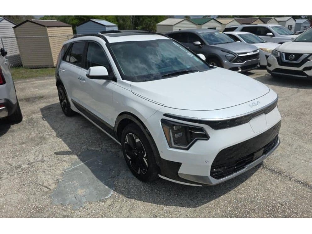 2023 Kia Niro EV view 2