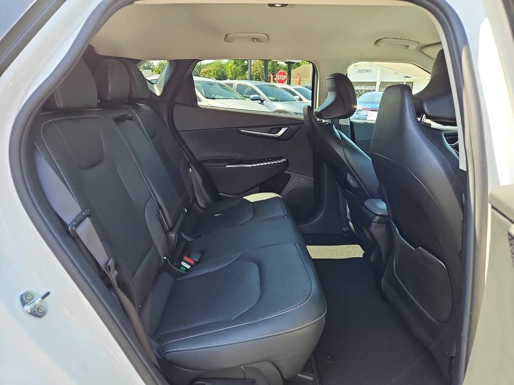 2022 Kia EV6 view 24