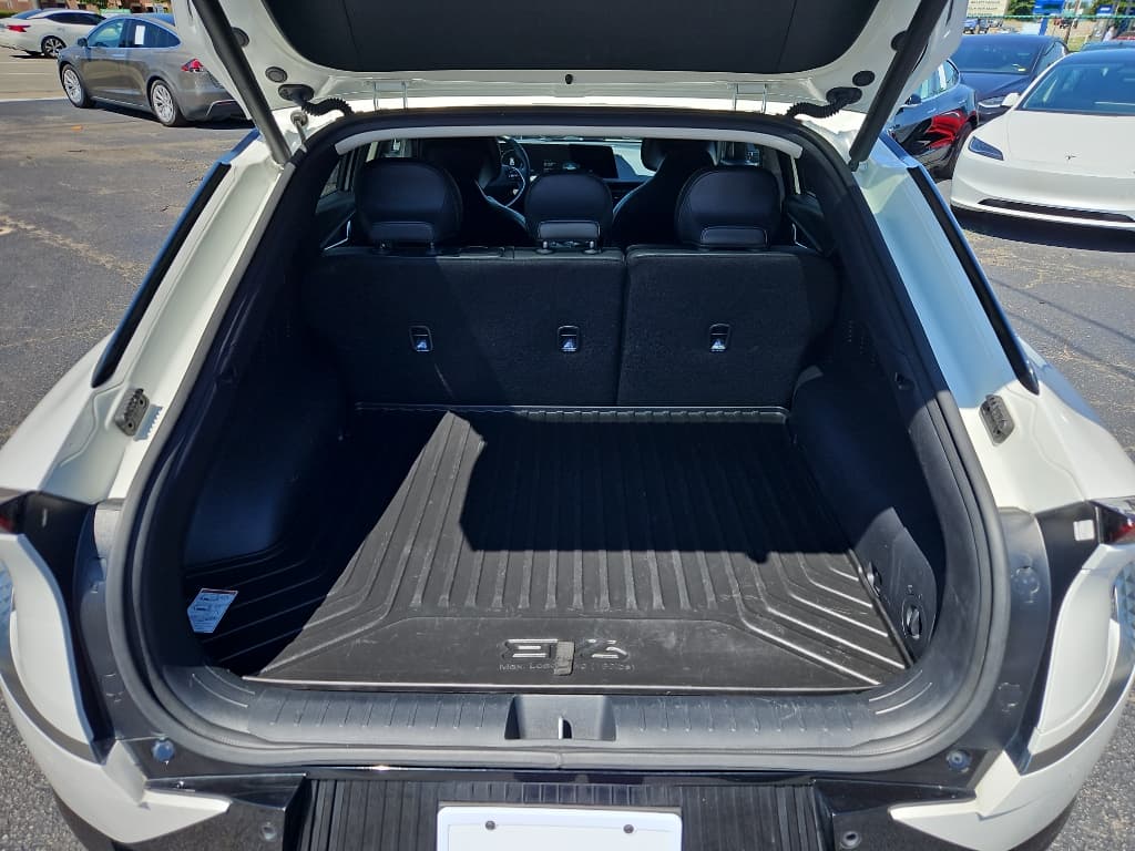 2022 Kia EV6 view 25
