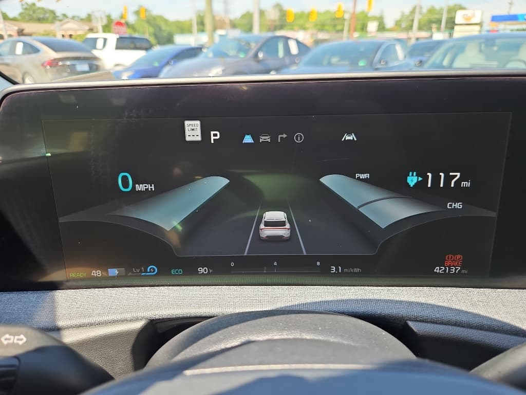 2022 Kia EV6 view 11