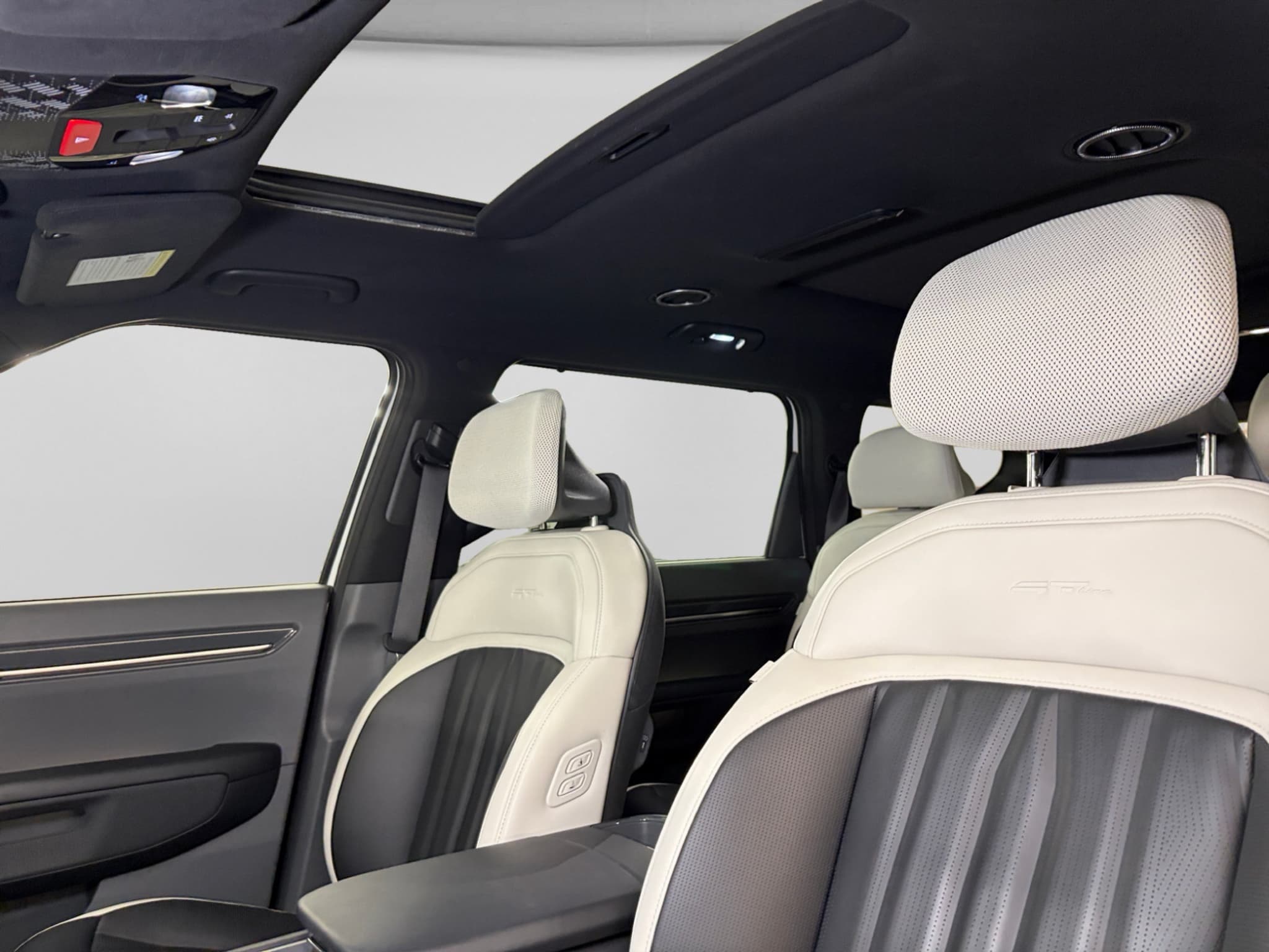 2024 Kia EV9 view 19