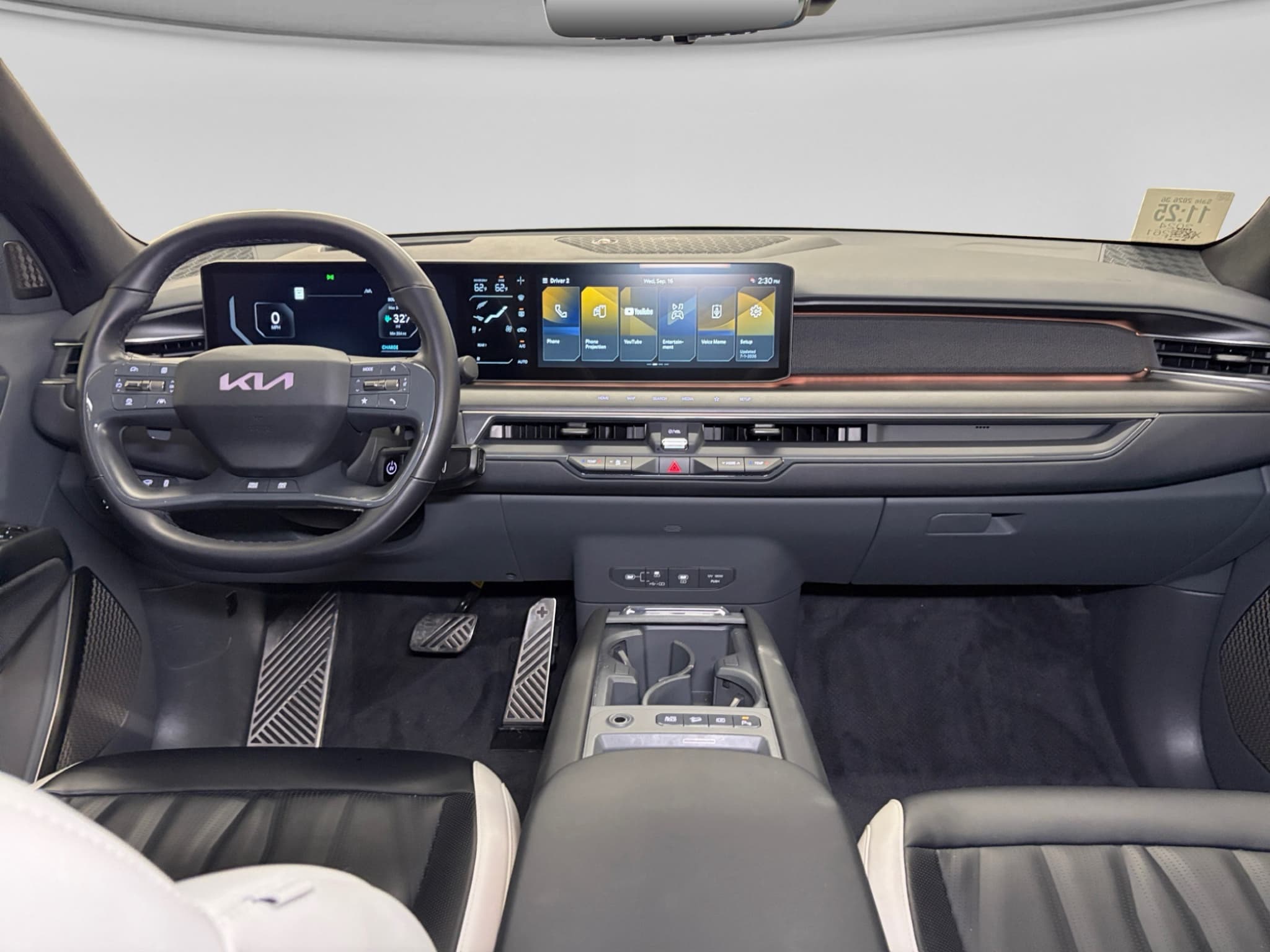 2024 Kia EV9 view 13