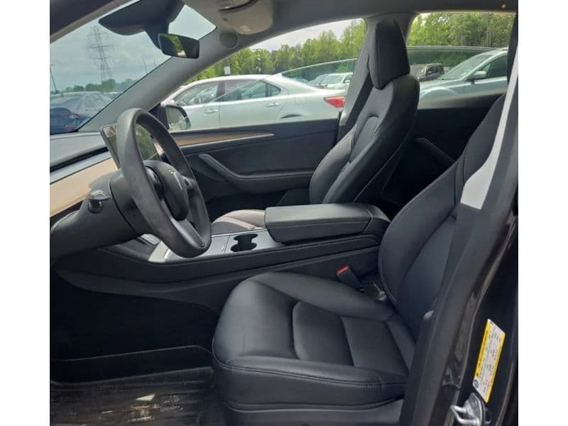 2024 Tesla Model Y view 5