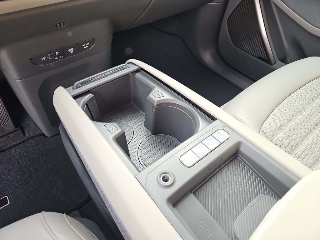 2024 Kia EV9 view 20