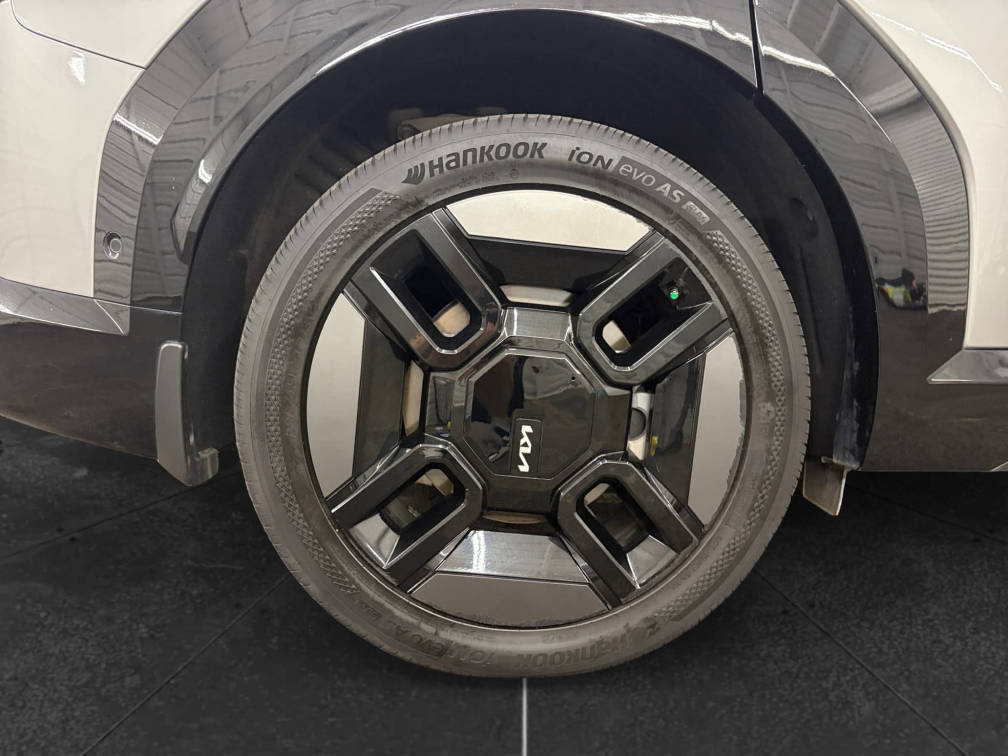 2024 Kia EV9 view 29