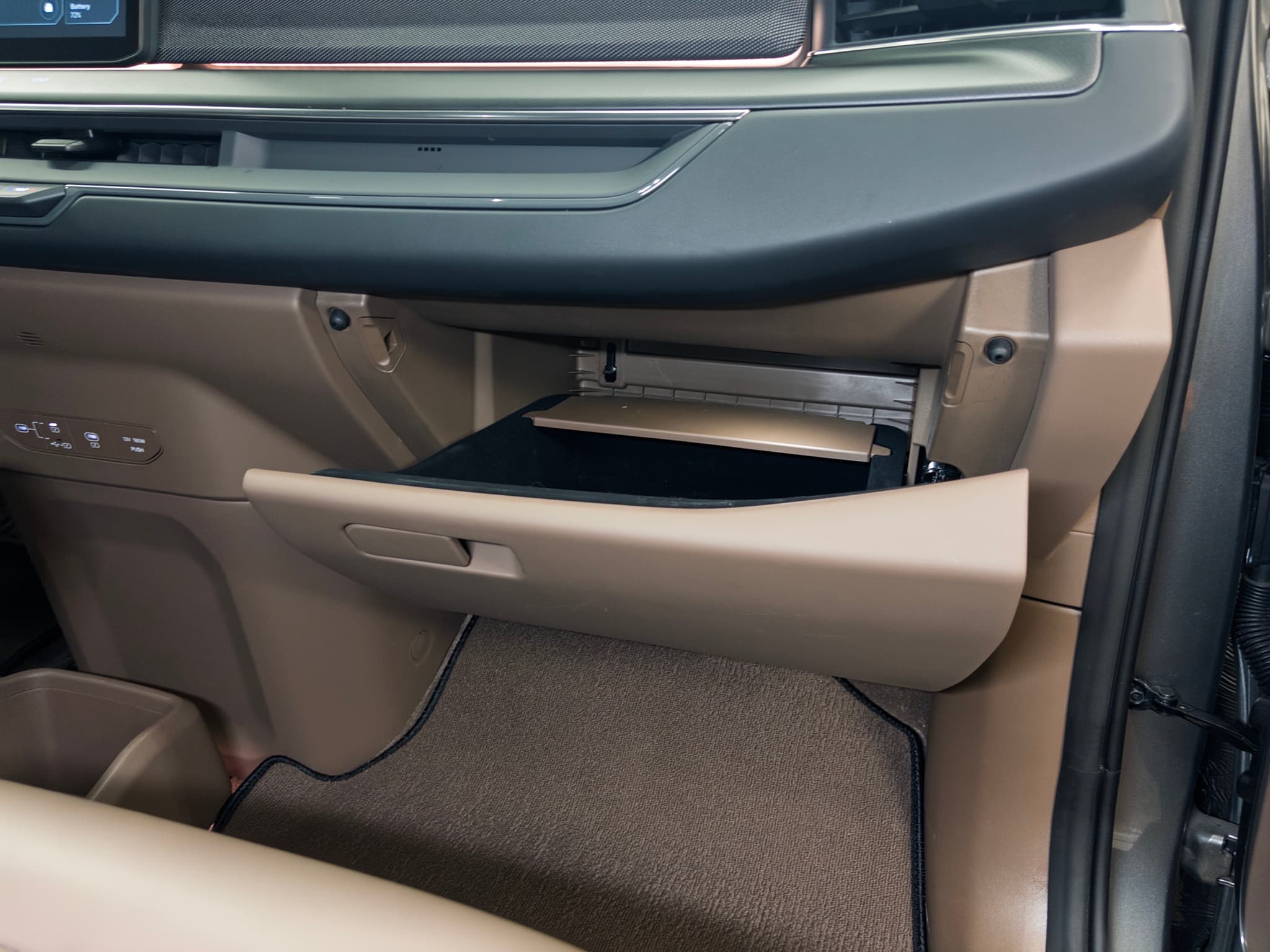 2024 Kia EV9 view 9