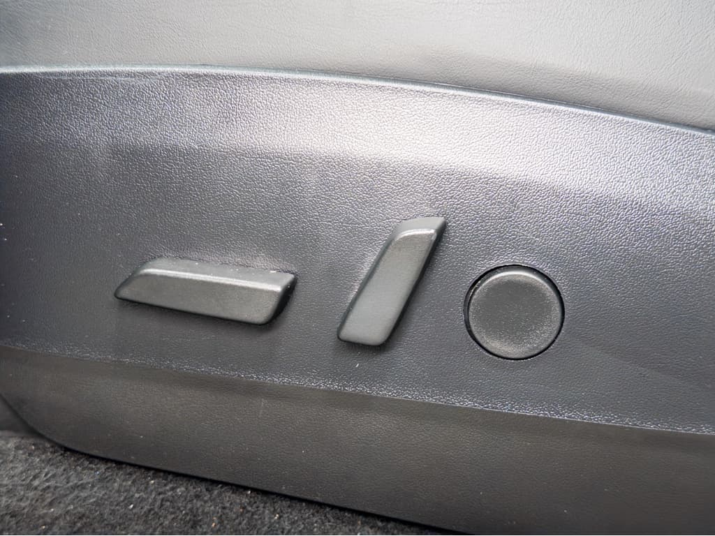 2020 Tesla Model Y view 7