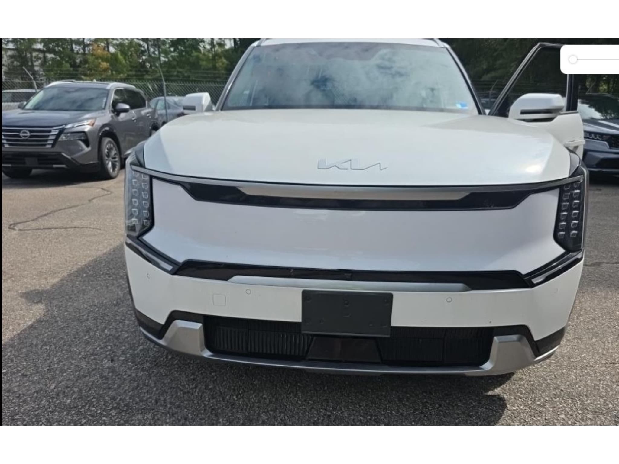2024 Kia EV9 view 2