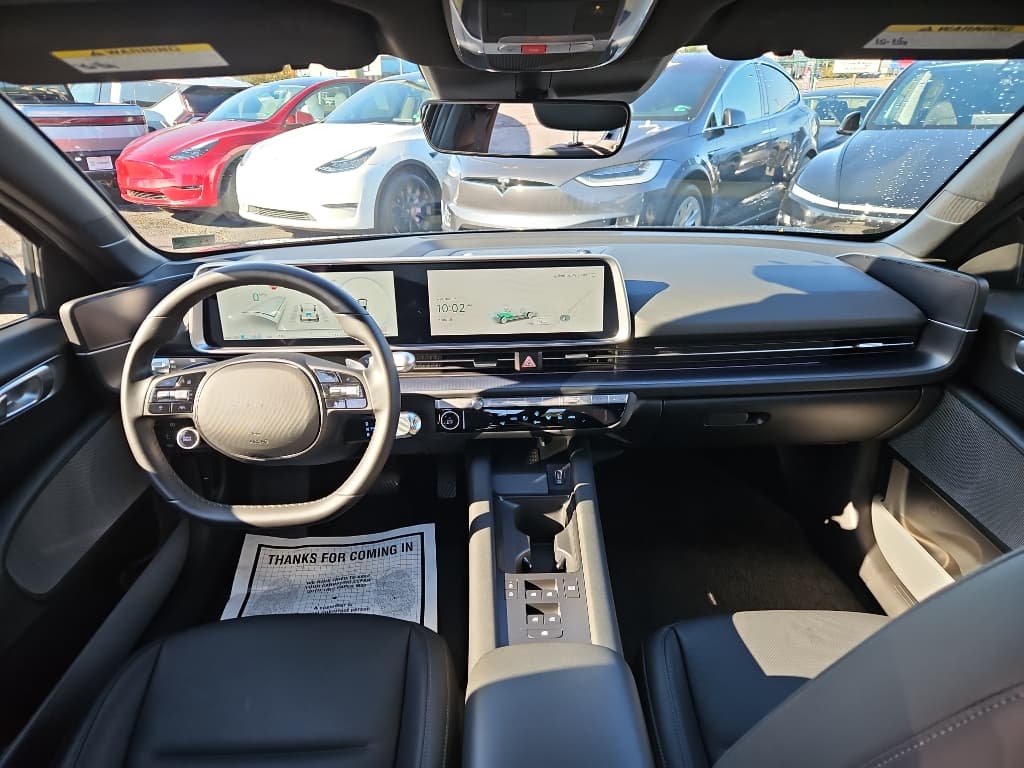 2023 Hyundai IONIQ 6 view 17