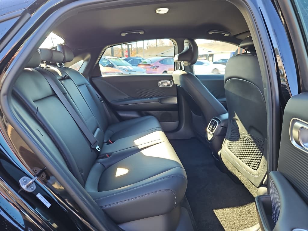 2023 Hyundai IONIQ 6 view 24