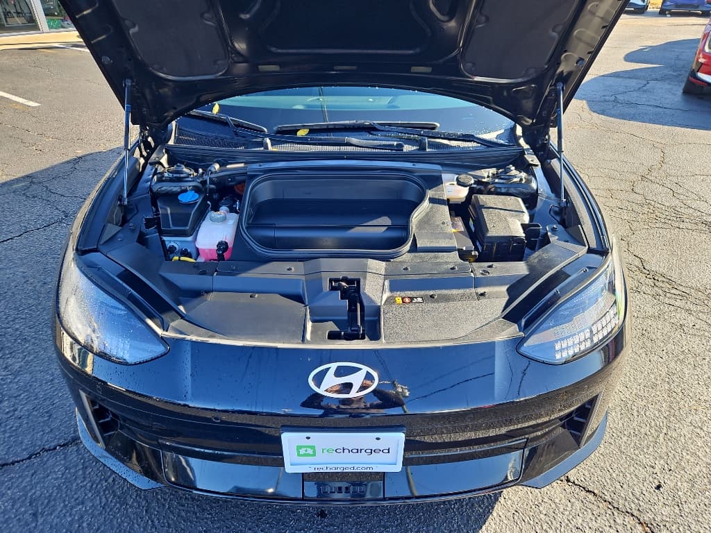 2023 Hyundai IONIQ 6 view 27