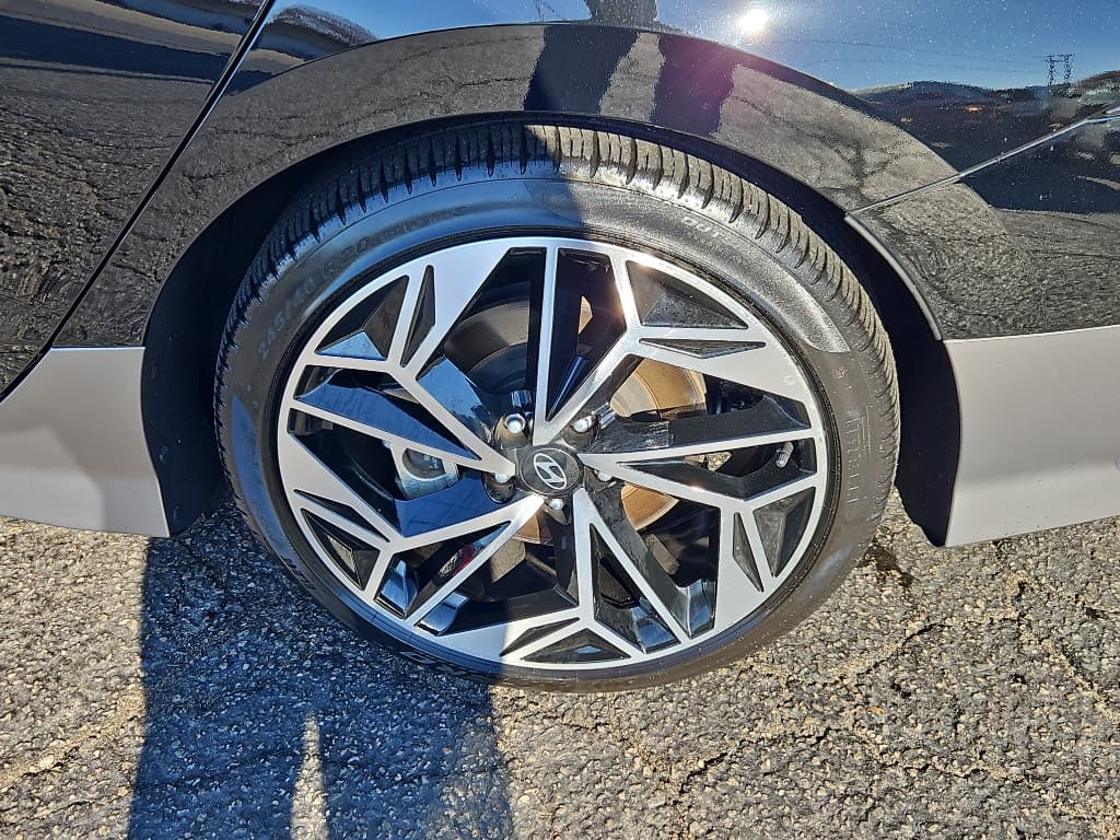 2023 Hyundai IONIQ 6 view 34