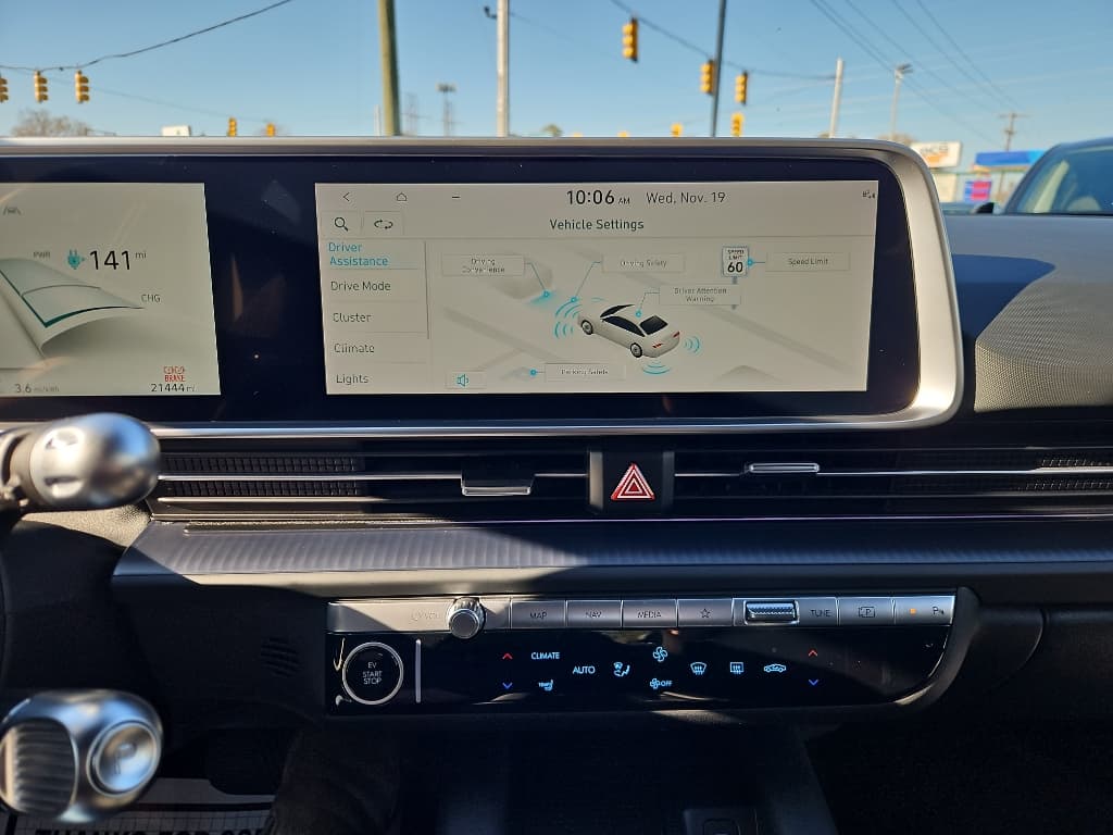 2023 Hyundai IONIQ 6 view 14