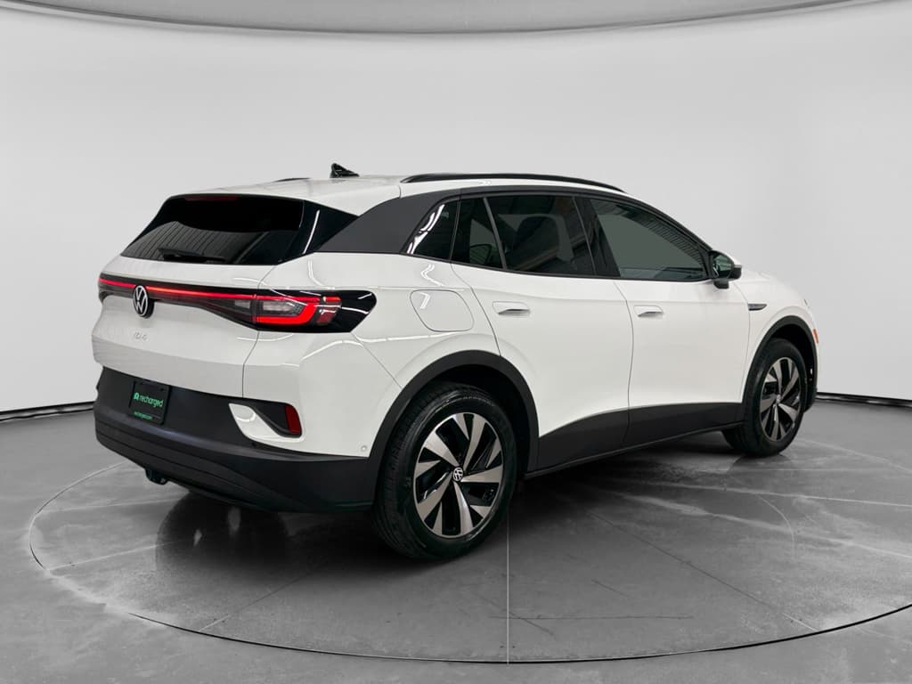 2023 Volkswagen ID.4 view 3
