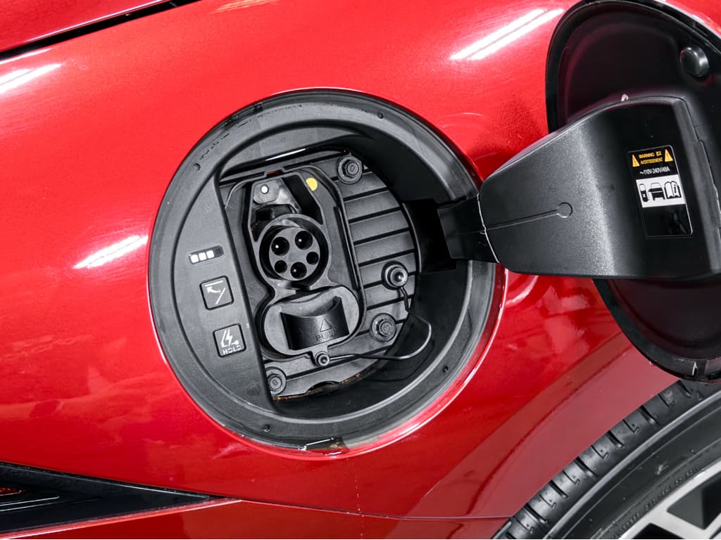 2023 Hyundai IONIQ 6 view 5