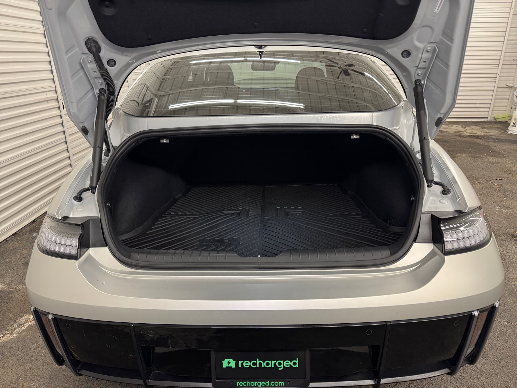 2023 Hyundai IONIQ 6 view 68